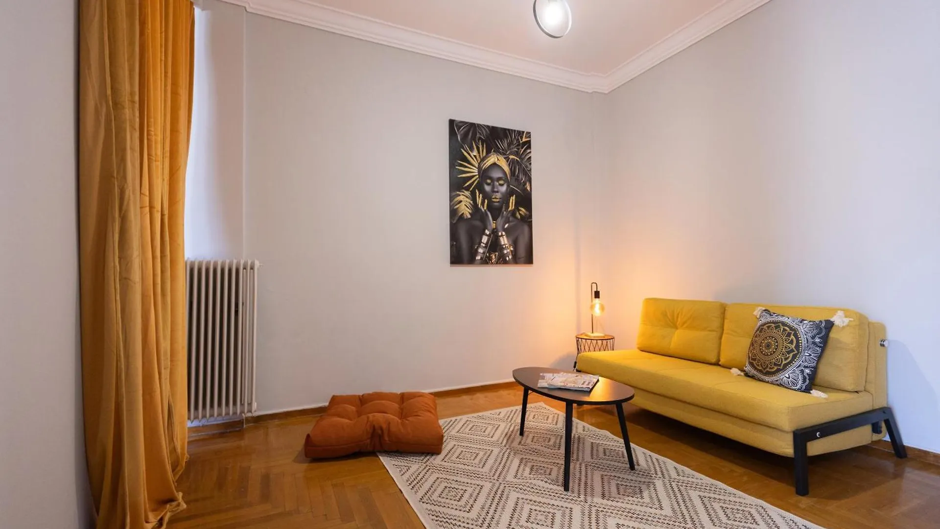 Big Stylish 2Br Apt City Views 3 Min Walk To Sea سالونيك