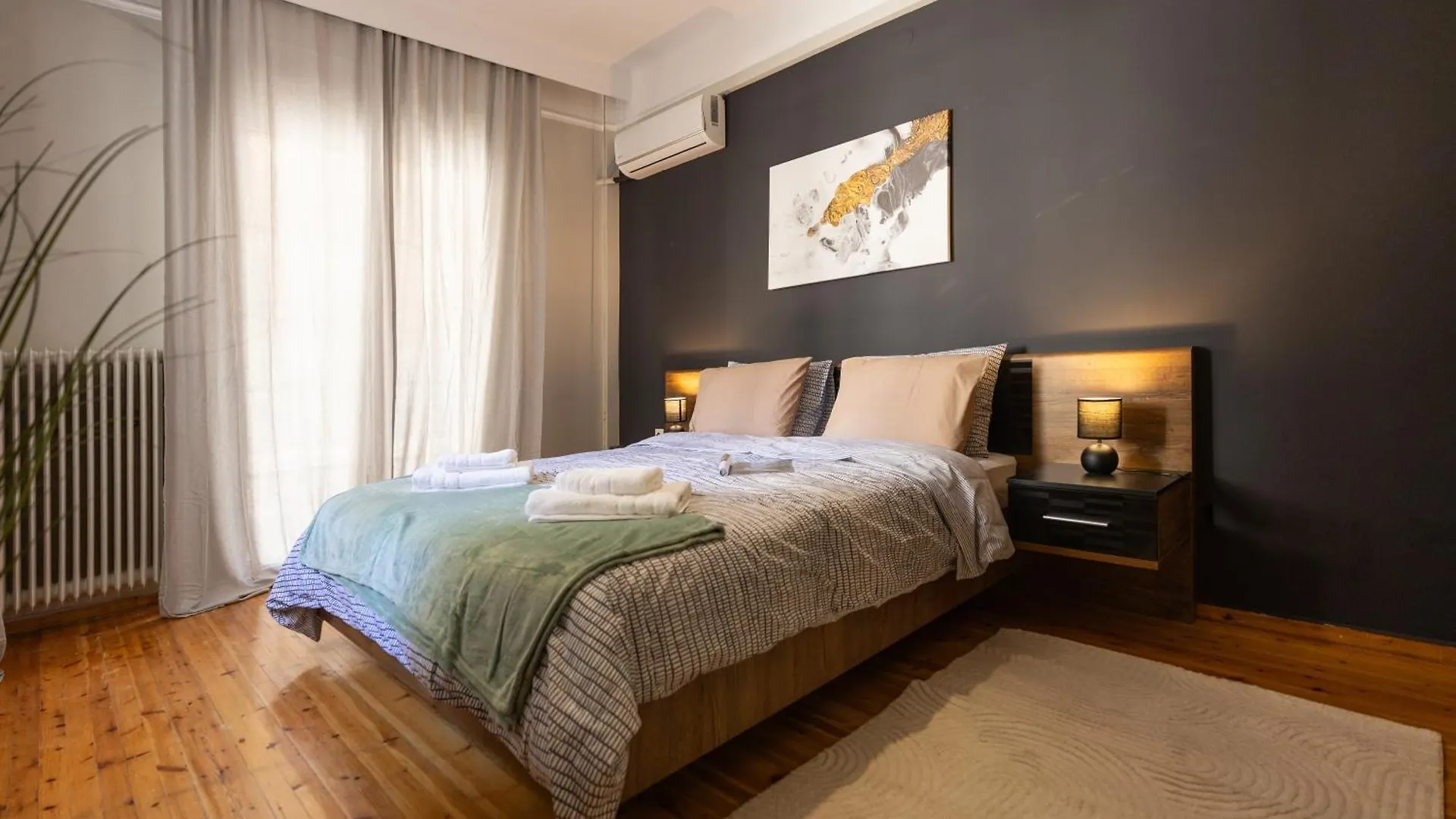 Big Stylish 2Br Apt City Views 3 Min Walk To Sea سالونيك 0*,