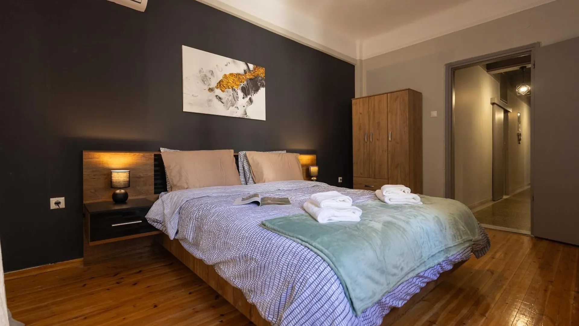 Big Stylish 2Br Apt City Views 3 Min Walk To Sea سالونيك شقة