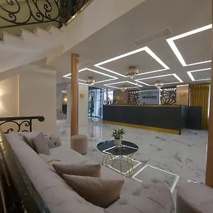 Modern Revival Luxury Tesalónica